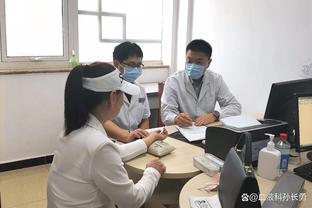 李铁年轻时骂球迷有病？女球迷：贝克汉姆都没他拽